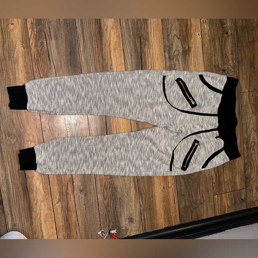 Zeal Company Sweatpants. Size Medium, Grey/Black.